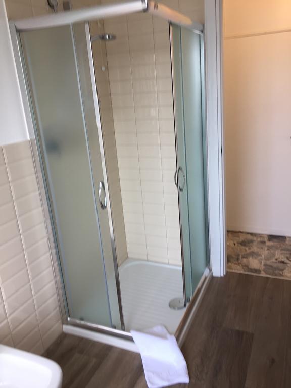 Rooms Villa Bergamo Airport Scanzorosciate Exterior foto
